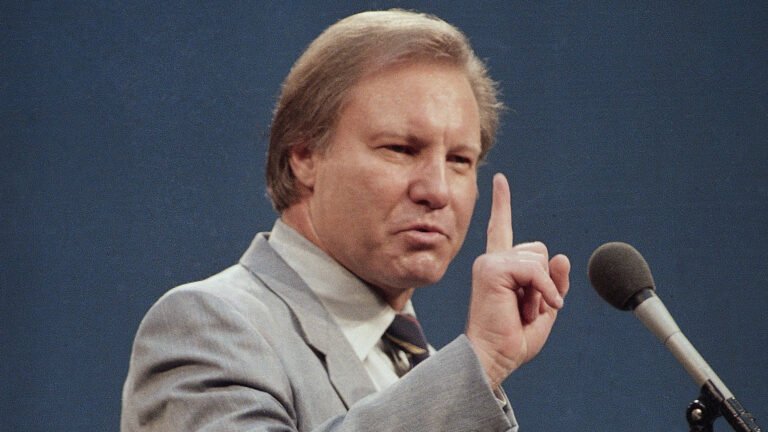 jimmyswaggart_hdv.jpg